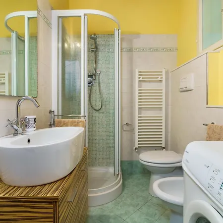 19 Apartment Siena